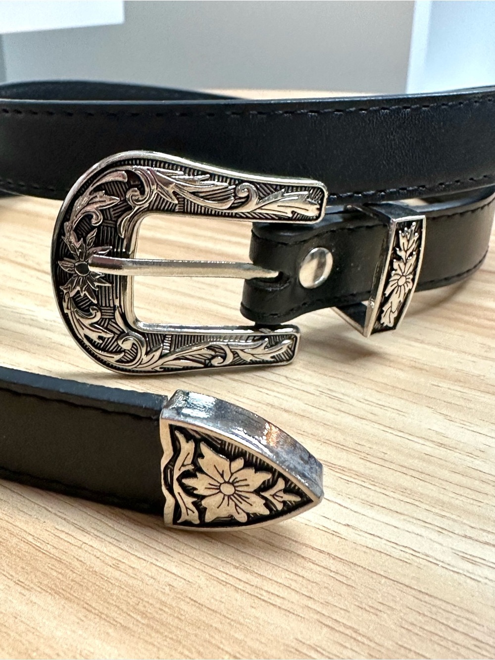 Skinny Black & Silver Western Belt